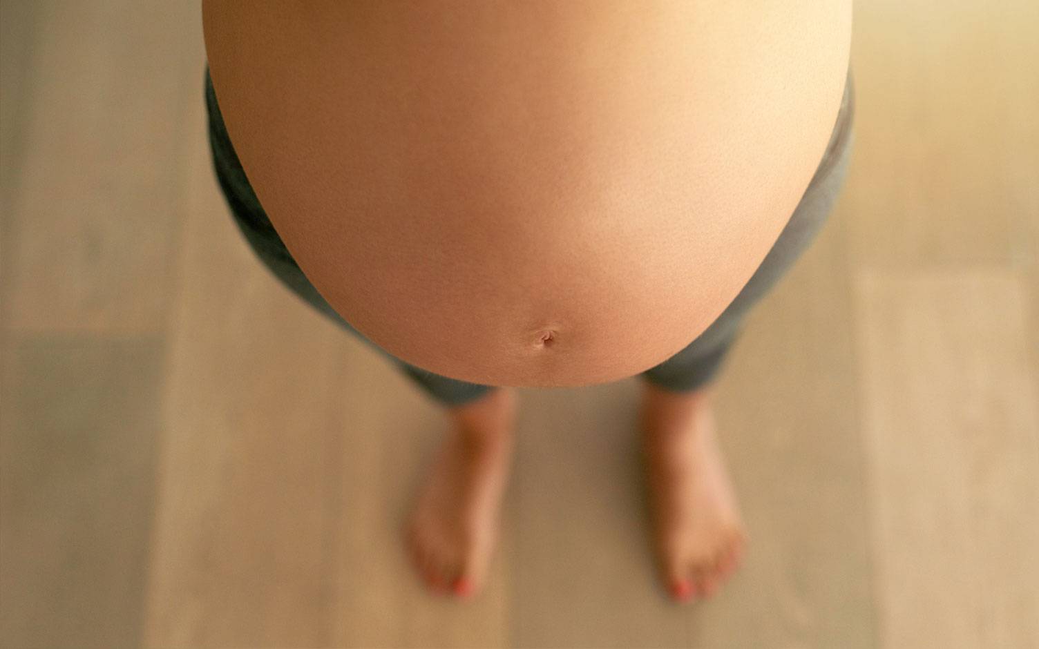 Embarazo: ¿es normal tener dolor y ardor en el ombligo?